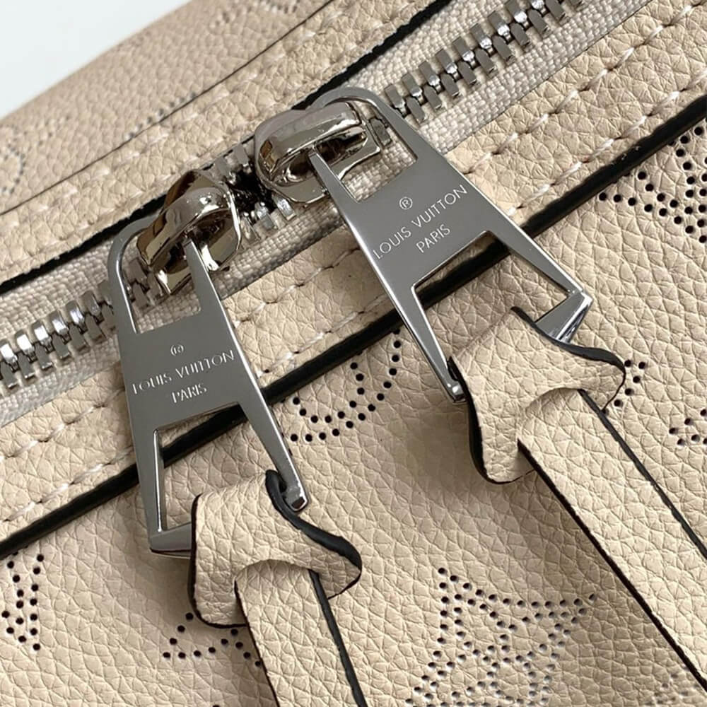 LV Hand It All PM