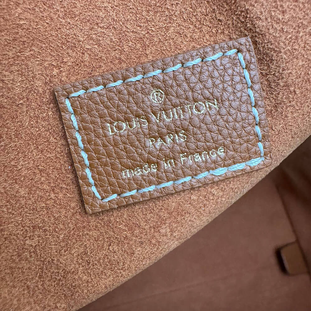 LV Low Key Cabas MM
