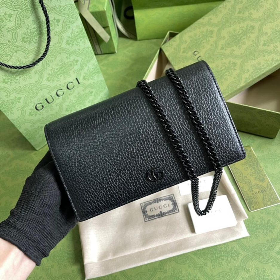 GG Marmont chain wallet