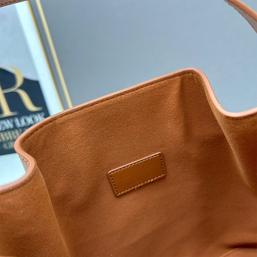 medium c’est D*or bag