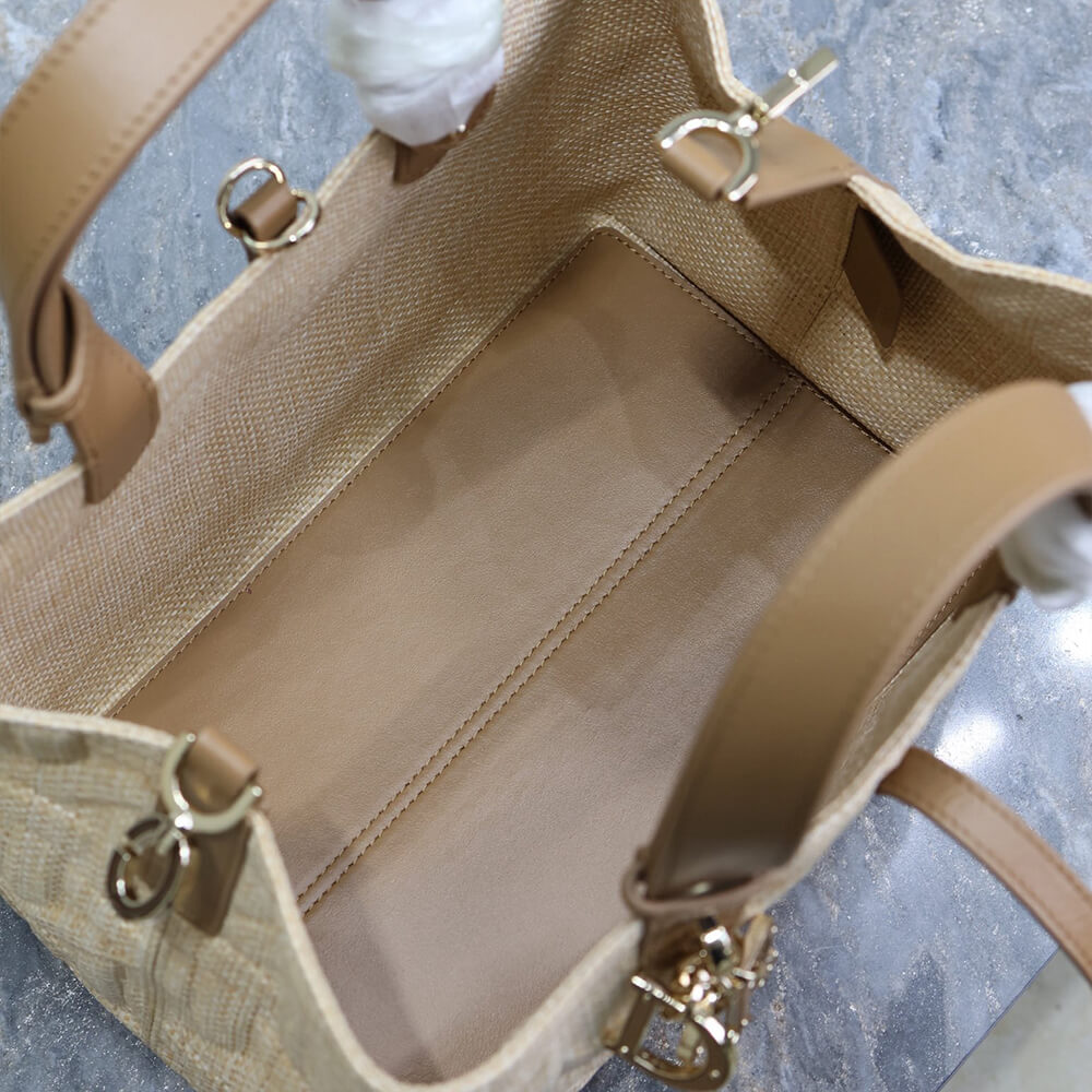 medium D*or toujours bag