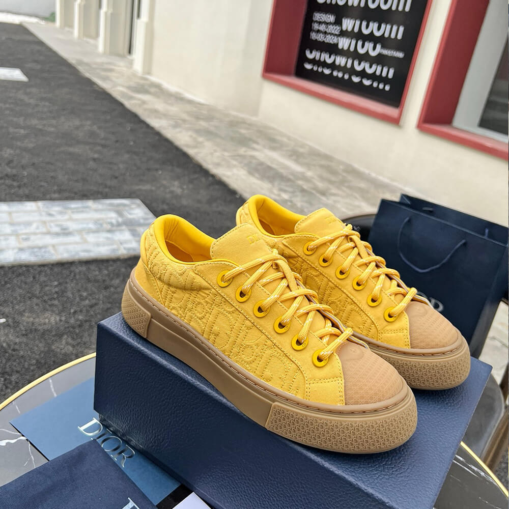 D*or b33 sneaker